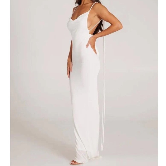 Melani Long Laces Draped Cowl Backless Maxi Dress 🕊️ - Picture 5 of 14